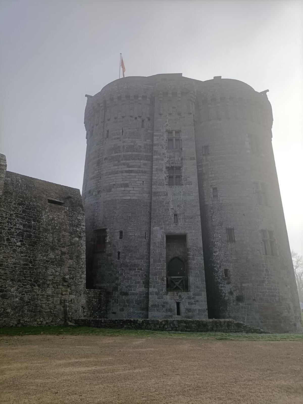 Le Clos Diri Dinan Exteriér fotografie